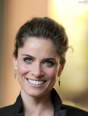Amanda Peet