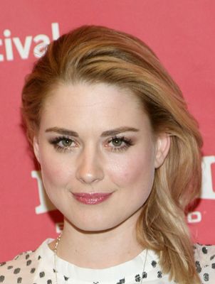 Alexandra Breckenridge