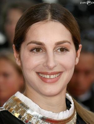 Amira Casar