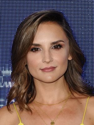 Rachael Leigh Cook