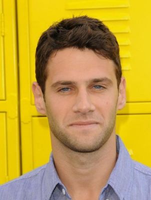 Justin Bartha
