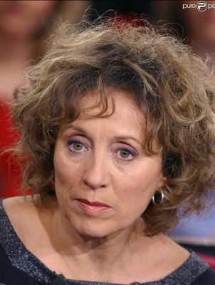 Mireille Dumas