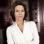 Alana De La Garza