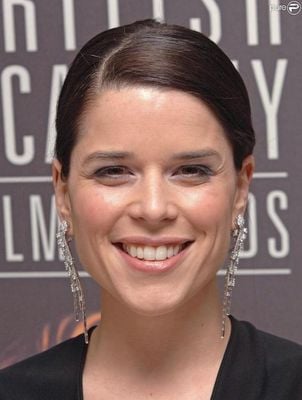 Neve Campbell