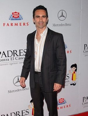 Nestor Carbonell