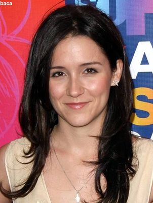 Shannon Woodward