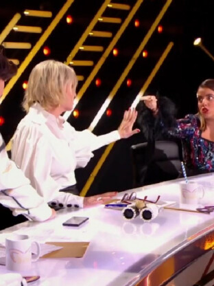 Mask Singer : "je vais la balayer"... Inès Reg "manque de respect" à Chantal Ladesou
