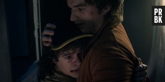 Gaten Matarazzo dans le rôle de Dustin Henderson et Joe Keery dans celui de Steve Harrington dans Stranger Things