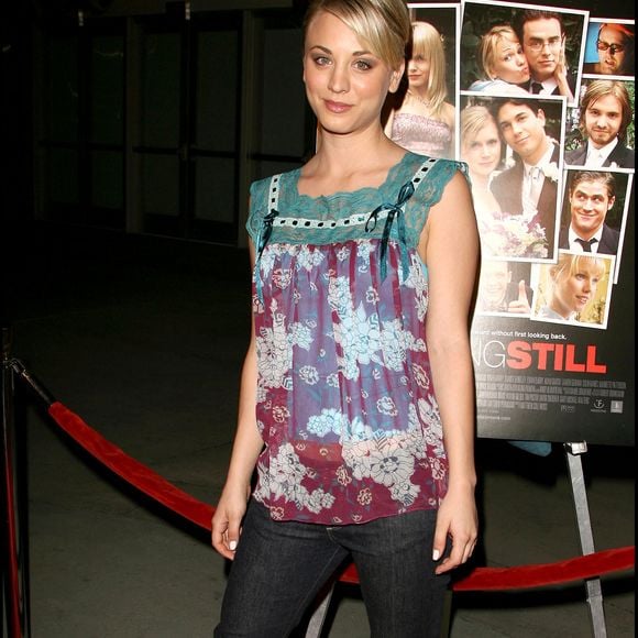 Kaley Cuoco - Première du film Standing Still au Arclight Theatre à Hollywood