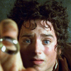 "L'équipe originale est très impliquée" : Elijah Wood affirme que le nouveau film du Seigneur des Anneaux nous ramènera à la trilogie originale
