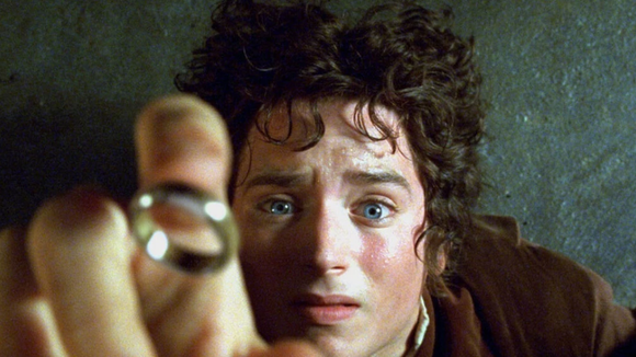 "L'équipe originale est très impliquée" : Elijah Wood affirme que le nouveau film du Seigneur des Anneaux nous ramènera à la trilogie originale