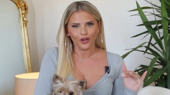 Kelly Vedovelli virée par Cyril Hanouna ? Elle dit tout sur son absence de TBT9, "Je n’ai pas dit que je voulais partir"