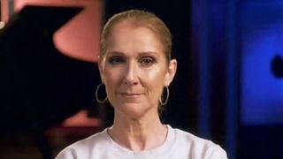 Céline Dion lance un appel à ce célèbre chanteur