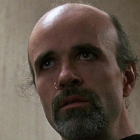 Le cinéma perd un des plus grands méchants de l'histoire : l'acteur Tom Noonan s'est éteint à 74 ans