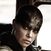 "Il est gros et peut à peine se battre" : Charlize Theron règle ses comptes avec véhémence avec la star d'action des années 90
