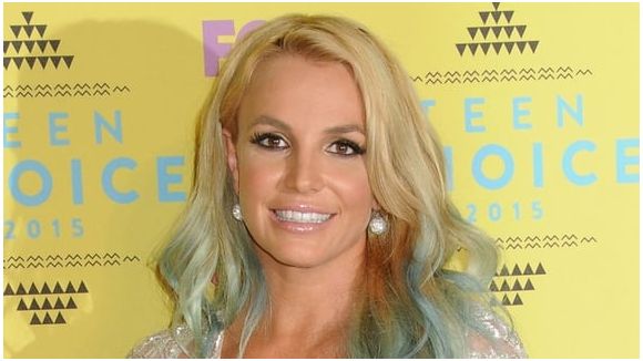 Britney Spears tease un album "coquin"