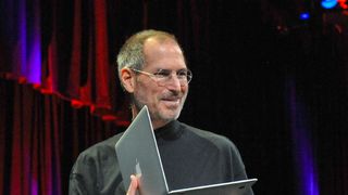 Bon à savoir : Les entreprises relancent une vieille tactique de Steve Jobs... Comment réagir si l'on vous fait passer le "test du verre d'eau" lors d'un entretien ?