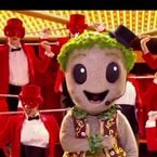 Mask Singer 2026 : voici le chanteur très populaire aux plus de 5 millions d'albums vendus qui se cachait sous le costume du Caillou