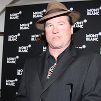 L'IA ressuscite Val Kilmer dans la première image de As Deep as the Grave : "Cela peut paraître controversé, mais c'est ce qu'il voulait"