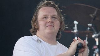 Lewis Capaldi : des nouvelles et 5 inédits !