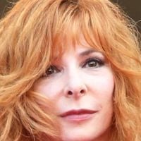 Pascal Nègre prend la défense de Mylène Farmer