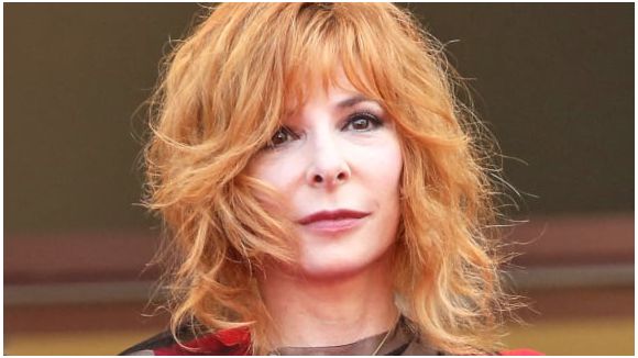 Pascal Nègre prend la défense de Mylène Farmer