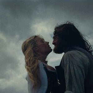Hurlevent : Comment Margot Robbit et Jacob Elordi ont construit cette alchimie