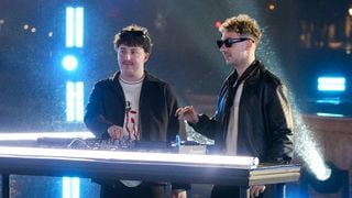 115 millions d'écoutes, n°1 pendant 5 semaines : après le tube de l'été 2025, ce groupe revient avec un nouveau single solaire