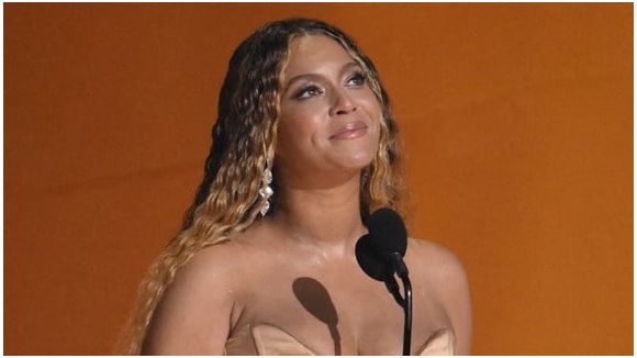 Beyoncé devient milliardaire