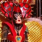 "On est complètement c*n" : le jury de Mask Singer 2025 hallucine et s'en veut en découvrant la Dame de Coeur, qui se cachait sous le costume ?