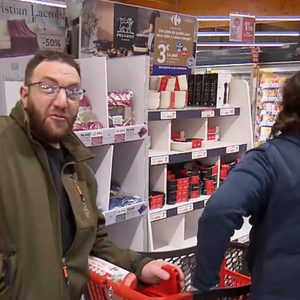 L'Amour est dans le pré : Anthony recadré par Karine Le Marchand