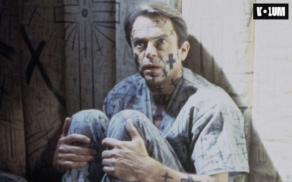 Sam Neill en plein cauchemar dans L'antre de la Folie