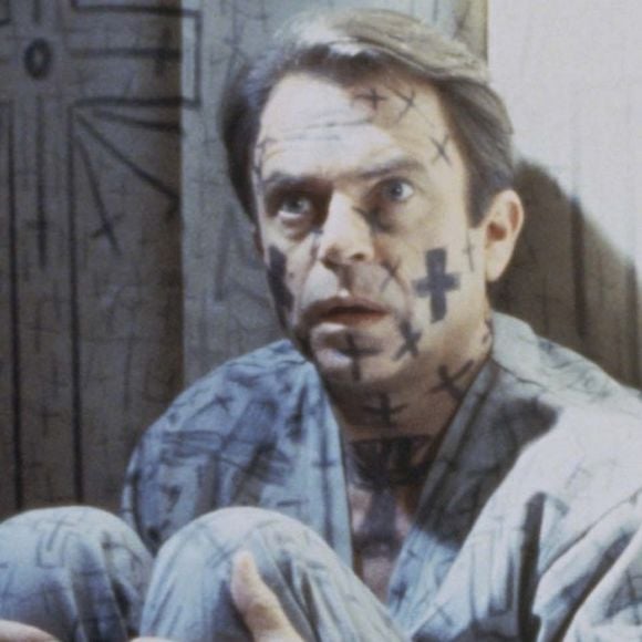 Sam Neill en plein cauchemar dans L'antre de la Folie