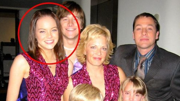 L'avez-vous reconnue ? Il y a 20 ans elle faisait ses premiers pas devant la caméra, aujourd'hui elle est l'une des plus grandes stars d'Hollywood