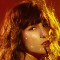 Juliette Armanet veut "Fuguer" sur son single