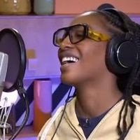 "Star Academy" : Ebony enregistre son premier single