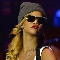 Rihanna en concert : "Arrêtez vos conneries !"