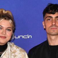 Louane : son compagnon atteint d'une maladie