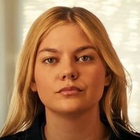 Surprise, Louane annonce un best-of !