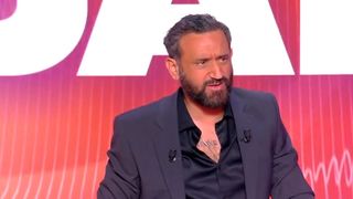 "Il y a un manque à gagner" : les chroniqueurs de TPMP sous-payés dans la nouvelle version ? La mise au point d'Hanouna sur les salaires