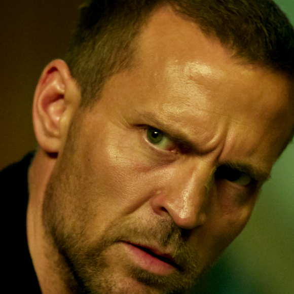 Netflix adapte un phénomène mondial : cette nouvelle série thriller pourrait devenir votre prochaine obsession