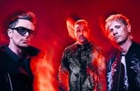 Muse débarque en tête dans les charts français avec son nouvel album