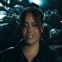 Amel Bent lâche tout dans "Décharge mentale"