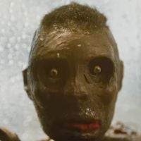 Avant de cartonner sur Netflix avec le film Spell, son réalisateur a fait un étrange métier : "Ça m'a presque brisé"