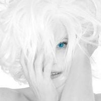 Mylène Farmer dévoile le titre "Quand" : écoutez !
