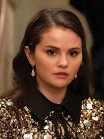 "C'est tellement stupide" : Selena Gomez révèle pourquoi sa voix a changé et envoie un message à ses fans