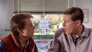 "Cela créait des tensions" : Michael J. Fox se souvient de sa mauvaise expérience lors du tournage de Retour vers le futur avec Crispin Glover