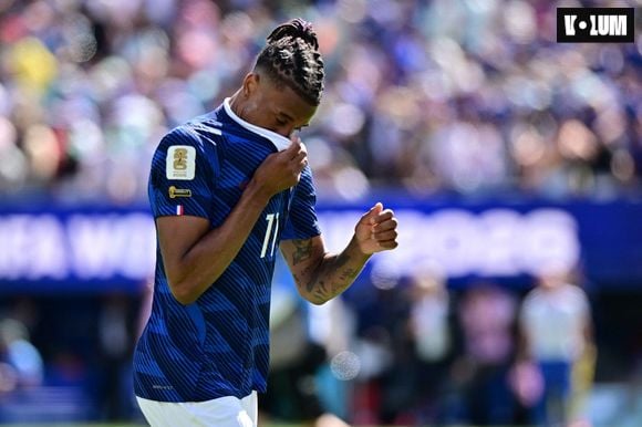 MetLife Stadium New Jersey (NY), 06/16/2026 - WORLD CUP/FRANCE X SENEGAL - French player Michael Olise during the match between FRANCE X SENEGAL, valid for the first round of group I of the 2026 FIFA World Cup, held at MetLife Stadium, in New Jersey, on the afternoon of Tuesday, June 16. ( - Match de groupe I "France - Sénégal (3-1)" lors de la Coupe du Monde FIFA 2026 (FIFA World Cup 2026) le 16 juin 2026. © PsnewZ/Bestimage