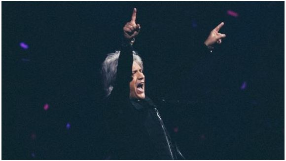 Indochine : un concert surprise à Paris