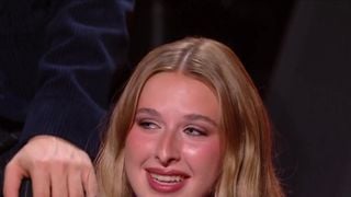 "Vous voulez me faire pleurer ?" : grosse émotion pour Helena sur le plateau de la Star Academy